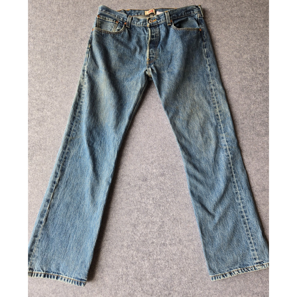 Levis 501 Jeans Men's 36x30.5 Straight Leg Button Fly Medium Wash